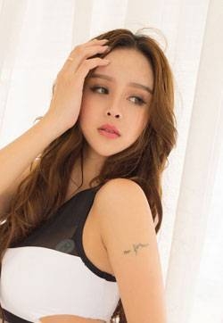 图集谷美女少女曾嘉琪内衣写真酥裸全身任何部位无遮挡壁纸图片