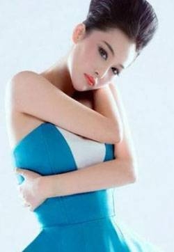 张馨予的乳 张馨予靓照