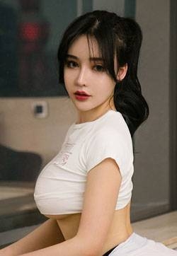 丰满白嫩尤物魅力美人陈幼伊完美身材曲线迷人美女图片
