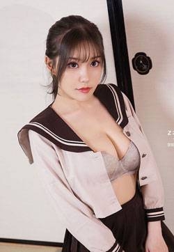 漂亮无码女优排行头条女神邻家学妹陈亦菲黑丝美腿校服装扮内衣诱惑写真制服美女图片