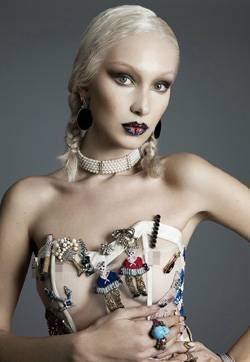 欧美美女人气名模Bella Hadid《Paper》大胆性感时尚封面写真图片