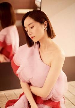 胡冰卿优雅气质写真手机壁纸