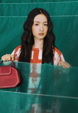 林依晨杂志封面性感写真图片
