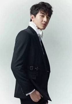 林更新《男人风尚LEON 》杂志写真图