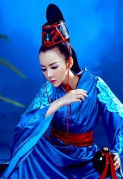 让人眼前一亮的绝色古装美女炫酷十足的艺术写真图片合集
