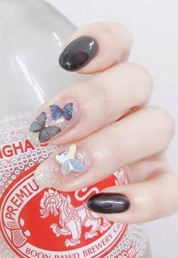 蝴蝶美甲图片大全图片 手绘蝴蝶美甲图片