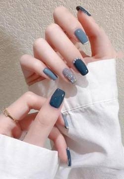 秋冬显白美甲图片大全 新款美甲图片冬天显白