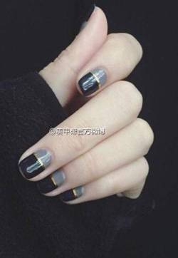 美甲图片黑色款式图片 美甲图片黑色