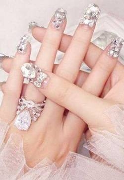 镶钻美甲图片 美甲图片钻饰图片