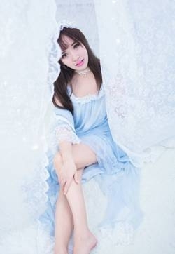 美女写真甜美小公主陈柳溪梦幻图片