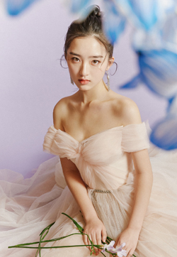 邓恩熙清甜少女感写真图片