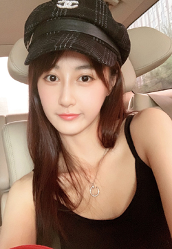 马泽涵甜美清秀自拍图片