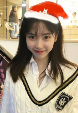 圣诞节女生小红帽微信头像图片