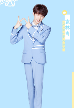 帅气男明星蔡徐坤鱼眼镜头封面写真图片