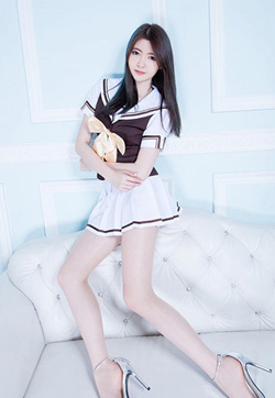 制服短裙性感女秘书长腿高跟香艳写真魅惑无比