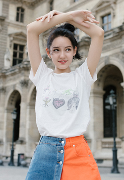 李诗颖清新甜美写真图片