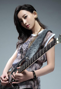高清女星于文文野性性感图片