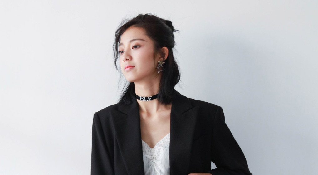 女星万鹏图片