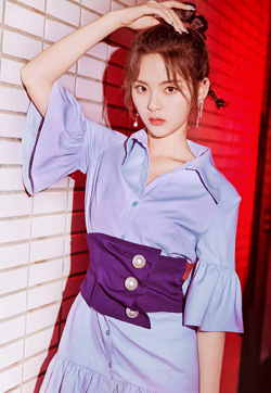 杨超越