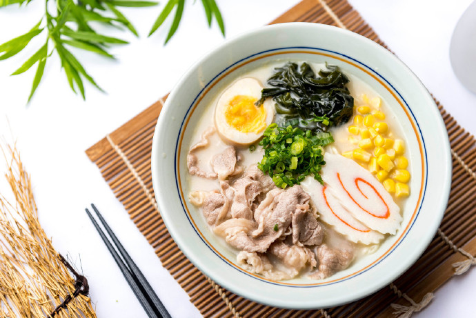 美味面食高清手机壁纸图片