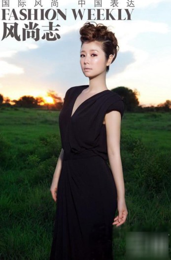 林心如完美妆容登杂志封面图片