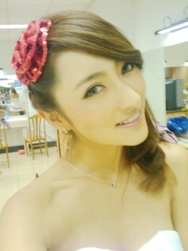 曲尼次仁性感写真图片图片