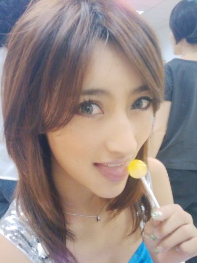 曲尼次仁性感写真图片图片