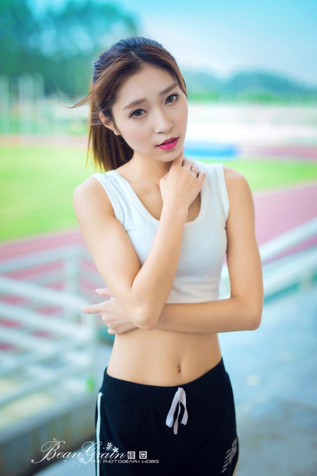 胖圆脸短发发型图片