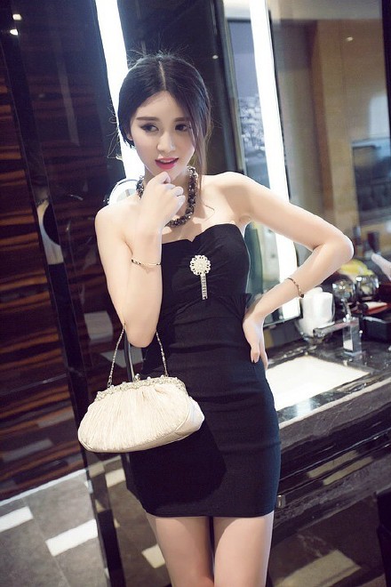 模特李嘉琪豹纹系列图片