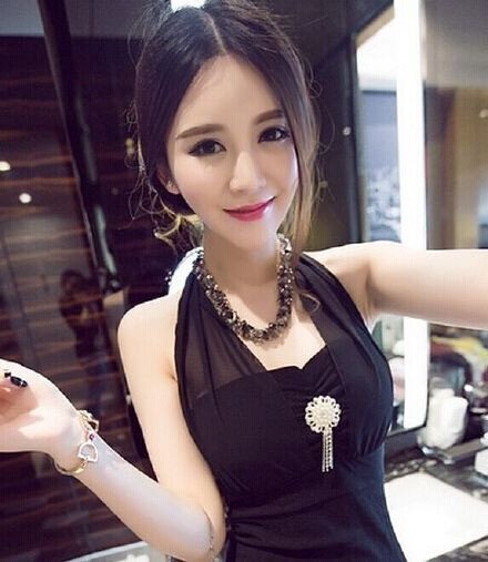 大胆美女李嘉琪浴室销魂狂野艺术写真图片
