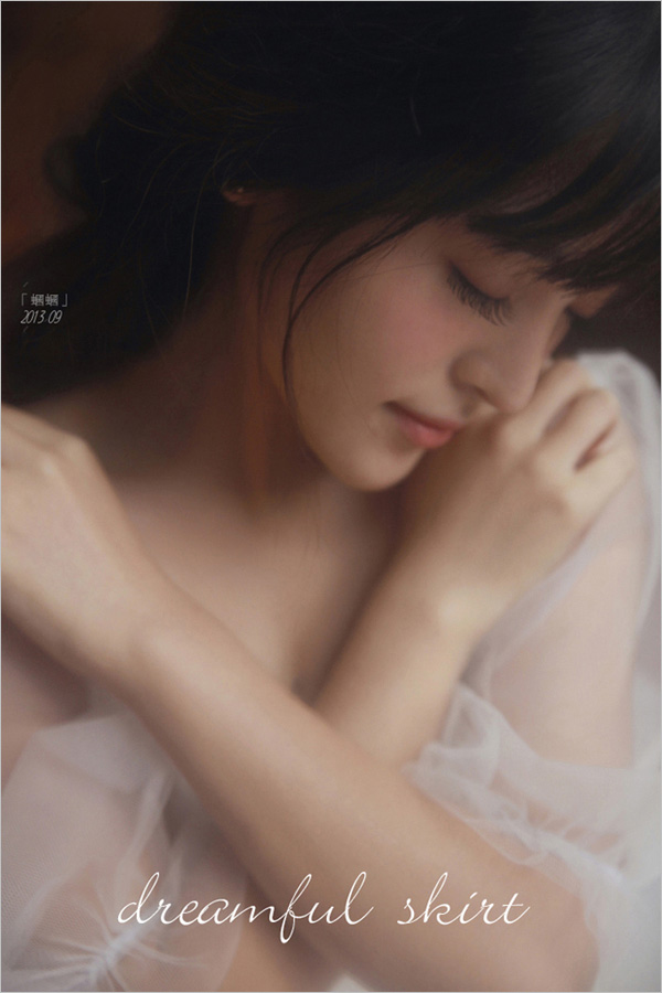 美女何静图片