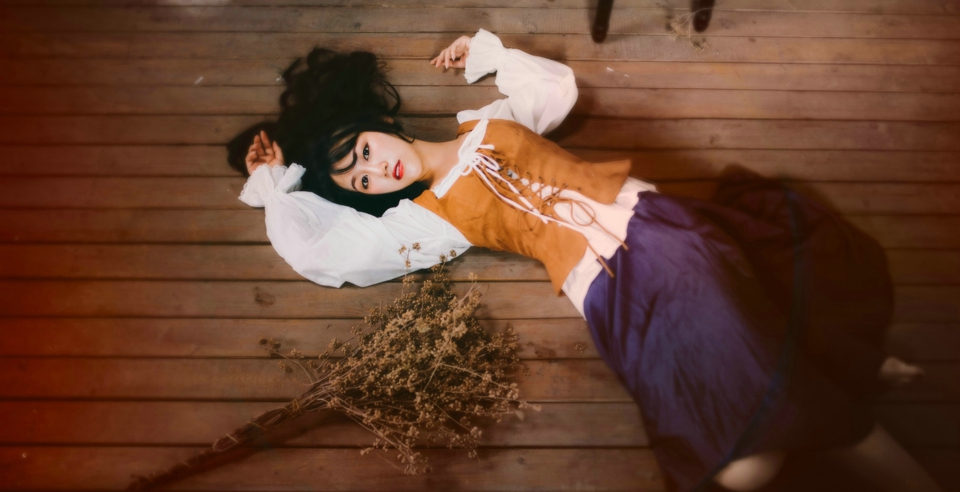 冯雨芝图片