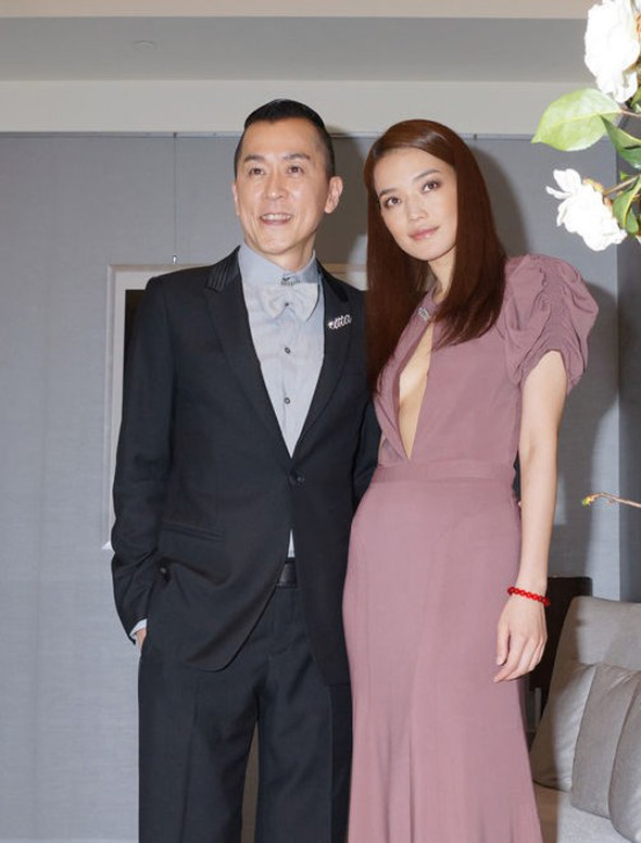 台湾省新北市新店女演员性感美女超模舒淇最新写真魅力依旧图片
