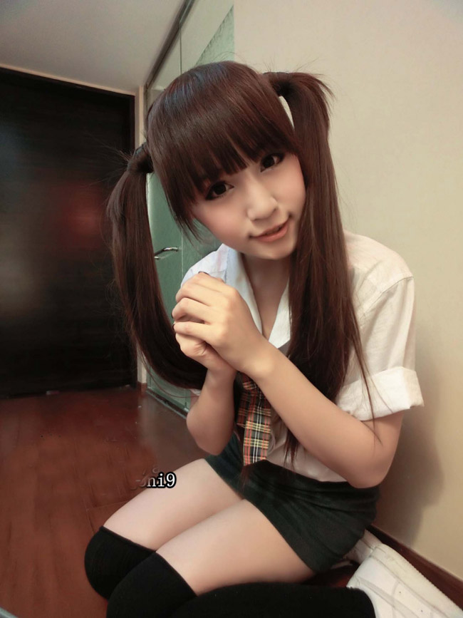 学生装美女图片