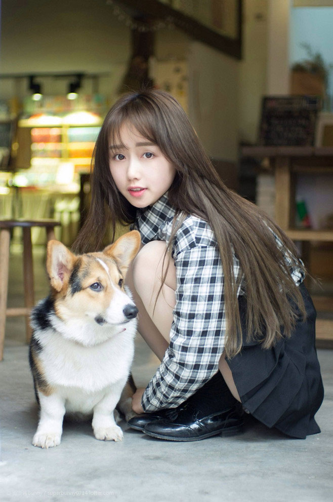美女湿身图片