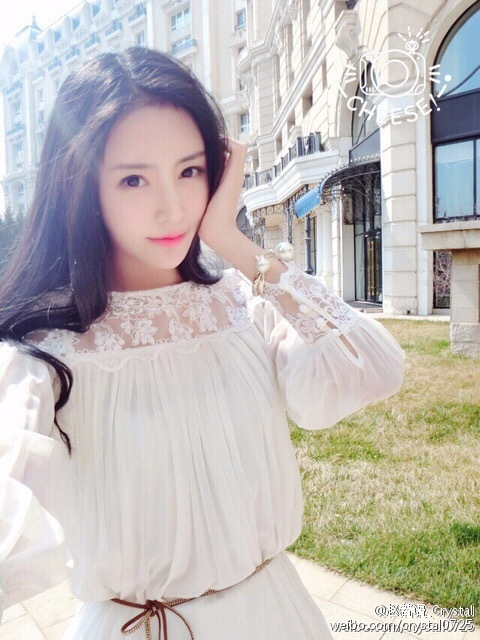 放电眼 诱人身 泳装妩媚女性感写真图片