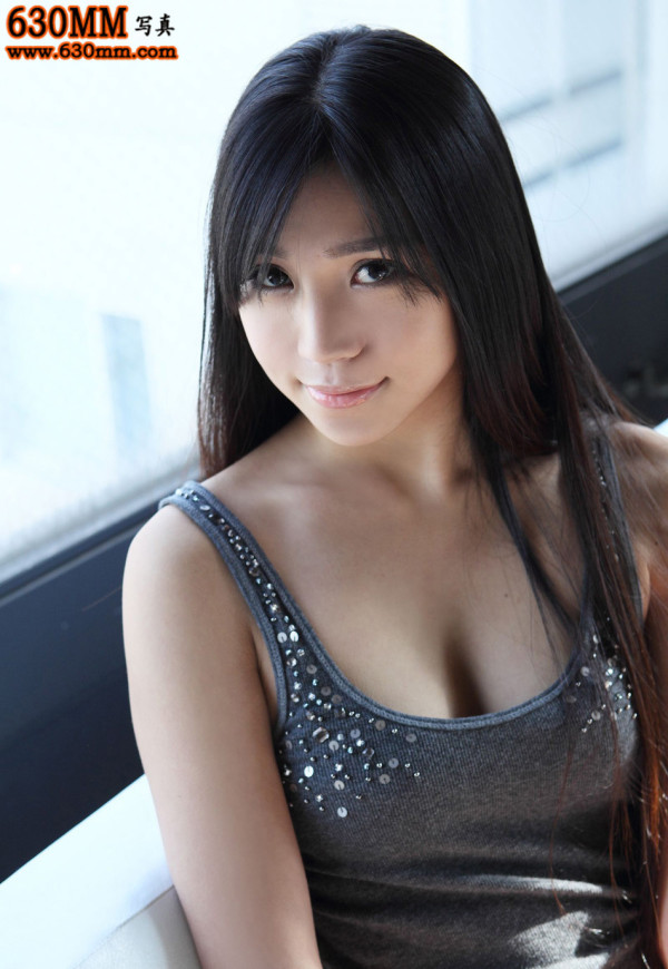 性感美女模特 90后美女车模唯美写真美女图片图片