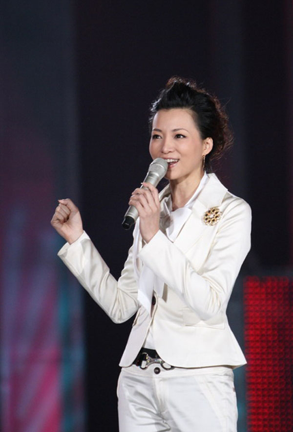 女星董卿图片