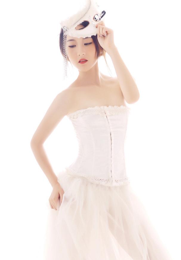 高清日本东京美女石原里美全新清纯写真图片