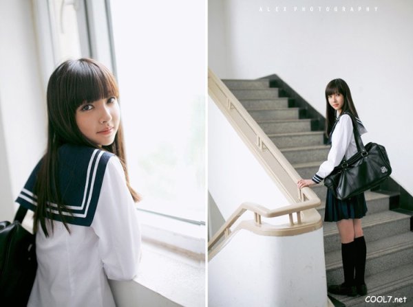校园清纯小MM 可爱校服短萌妹子校园写真图片