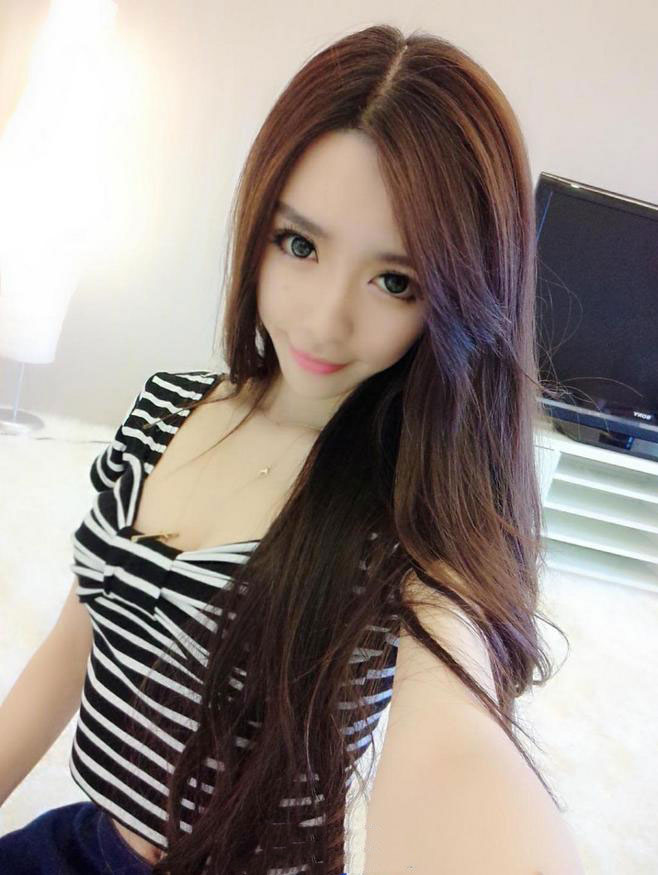 清纯美女 90后mm蕾丝睡裙私房诱惑写真美女图片图片