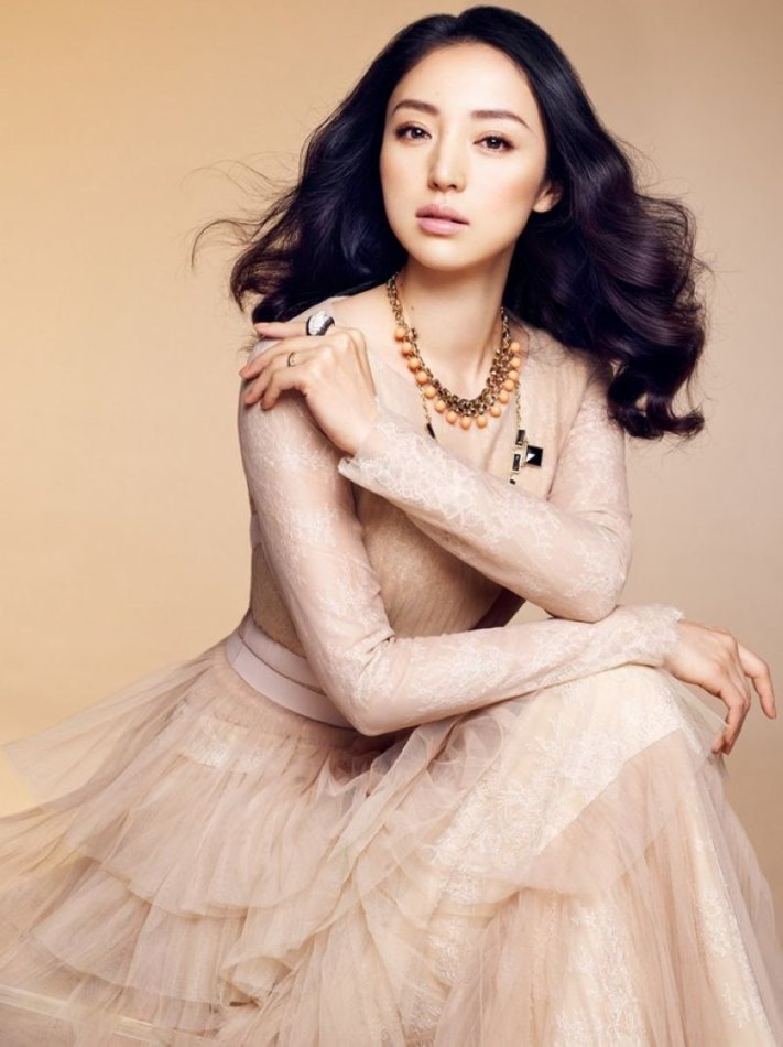 高清中国内地黑龙江省牡丹江影视女演员董璇气质靓丽美女写真图片