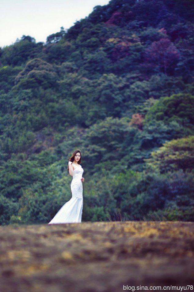 杜若溪冰雪女神完美婚纱女神露性感写真图片