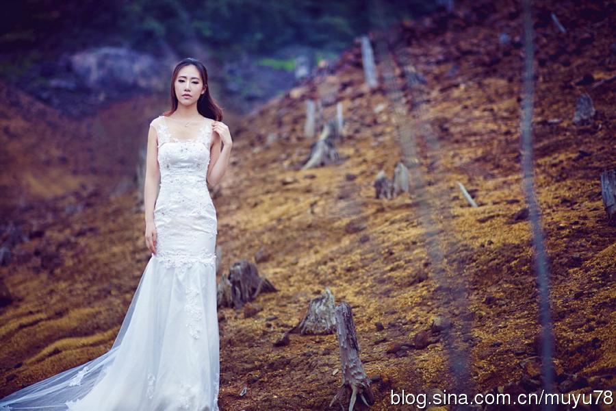 杜若溪冰雪女神完美婚纱女神露性感写真图片