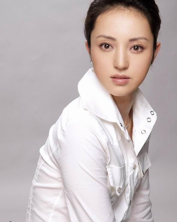 高清中国内地黑龙江省牡丹江影视女演员董璇气质靓丽美女写真图片