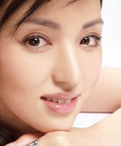 高清中国内地黑龙江省牡丹江影视女演员董璇气质靓丽美女写真图片