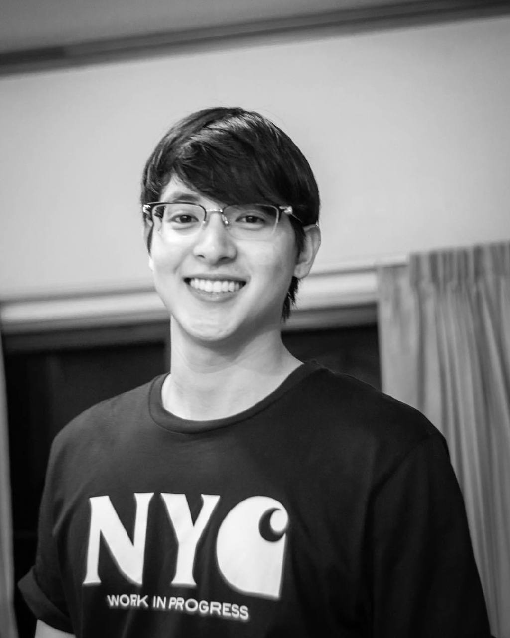 从小生变硬汉的男星图片