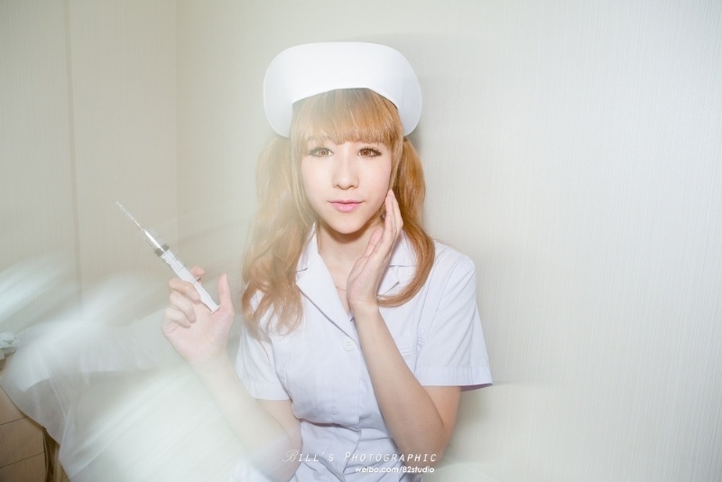 大胆美女护士艺术性感写真图片图片