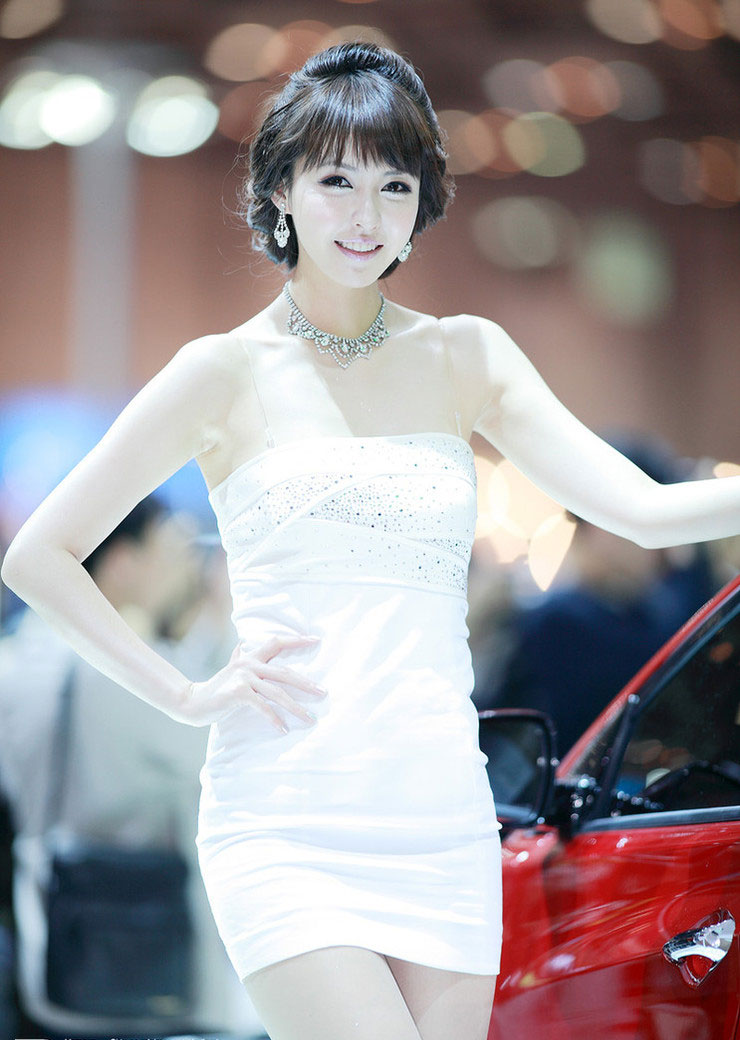 2013上海车展美女车模  车模集合写真图片