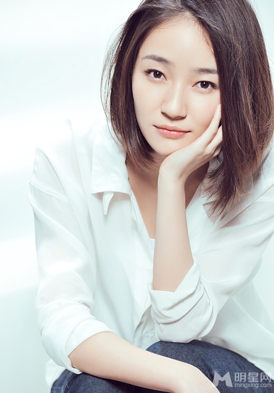 高清安徽省马鞍山女明星焦俊艳美艳红唇性感迷人写真图片图片 高清安徽省马鞍山女明星焦俊艳美艳红唇性感迷人写真图片图片